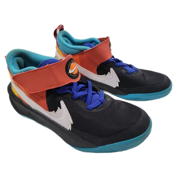 Nike Other - Kids Nike Space Jam x Team Hustle D Size 2.5Y DH8055-001